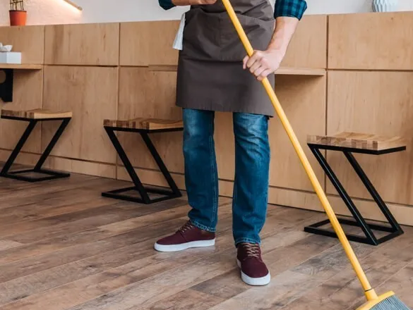 sweep-hardwood-flooring
