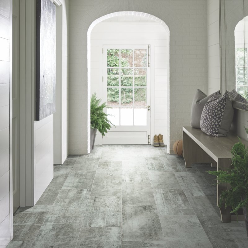 blog_521_naturalstonefoyerentryway
