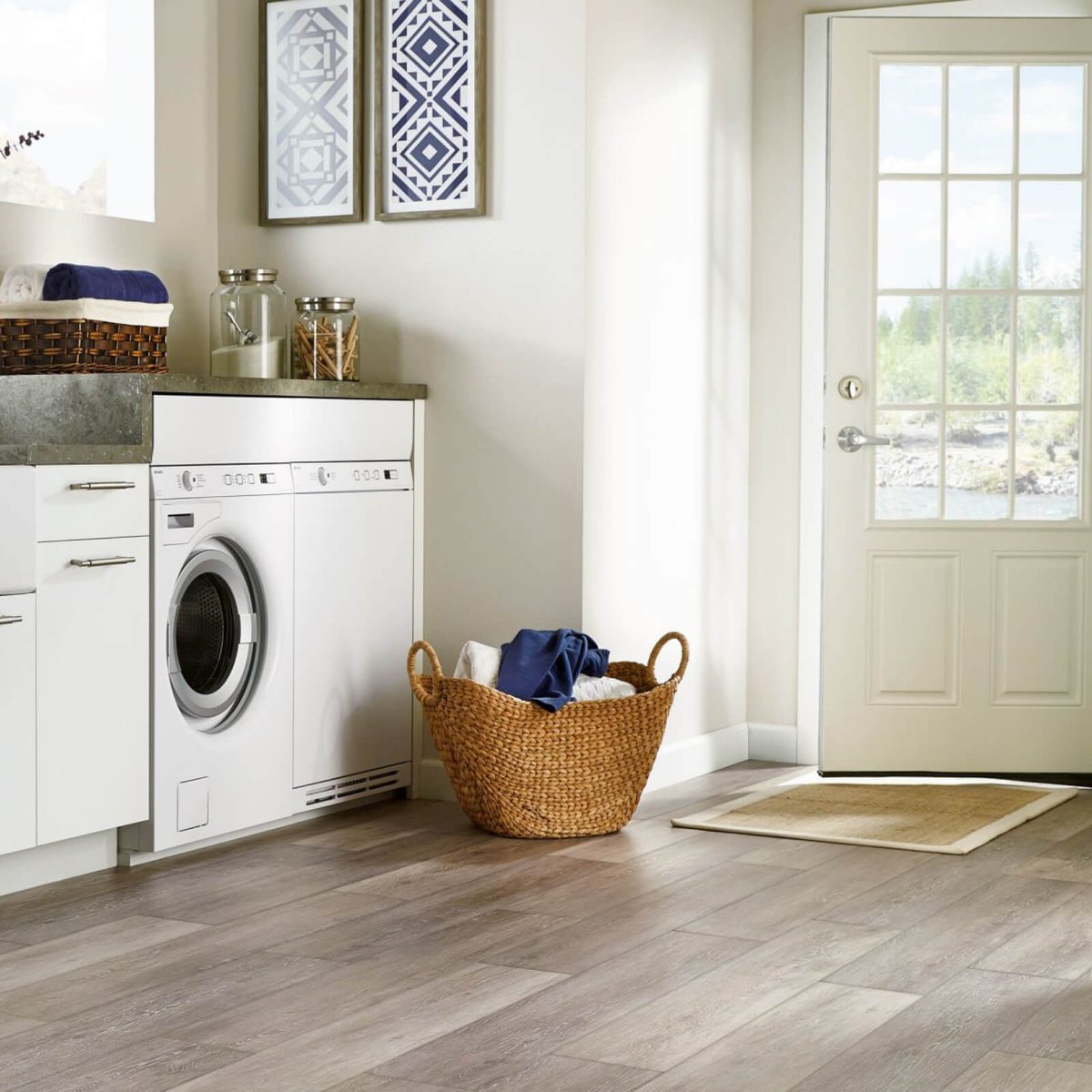 blog_114_limedoakluxuryvinyltilechateaugray1600x16001