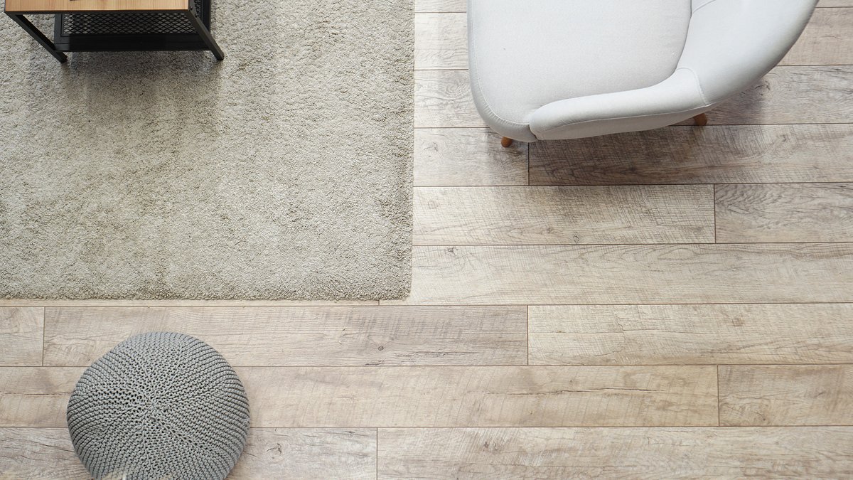 blog_505_texturedlightcoloredhardwood
