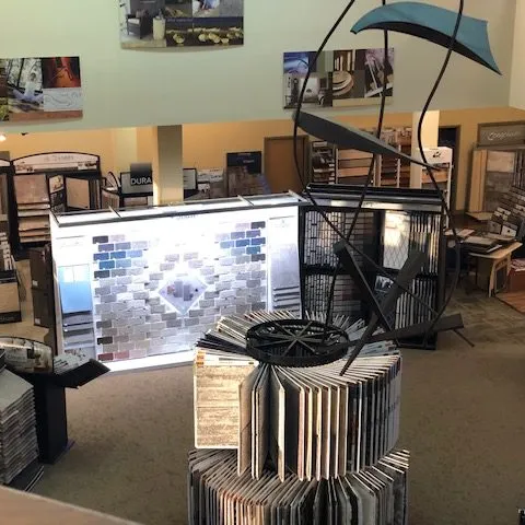 imgi_17_SHOWROOM-VIEW.SHAW-WALL-DISPLAY