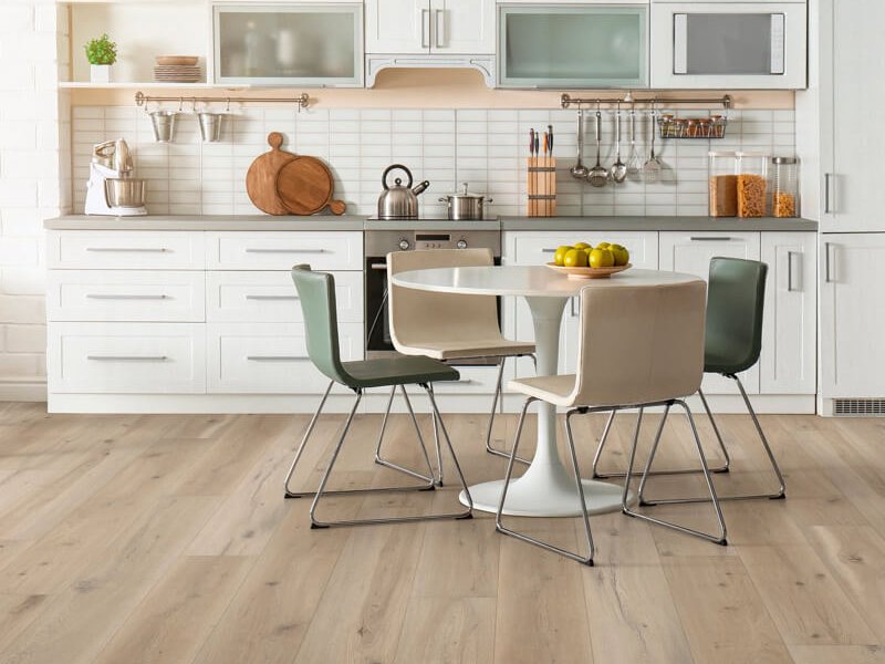 blog_529_kitchenwhitecabinetslightfloorlvp
